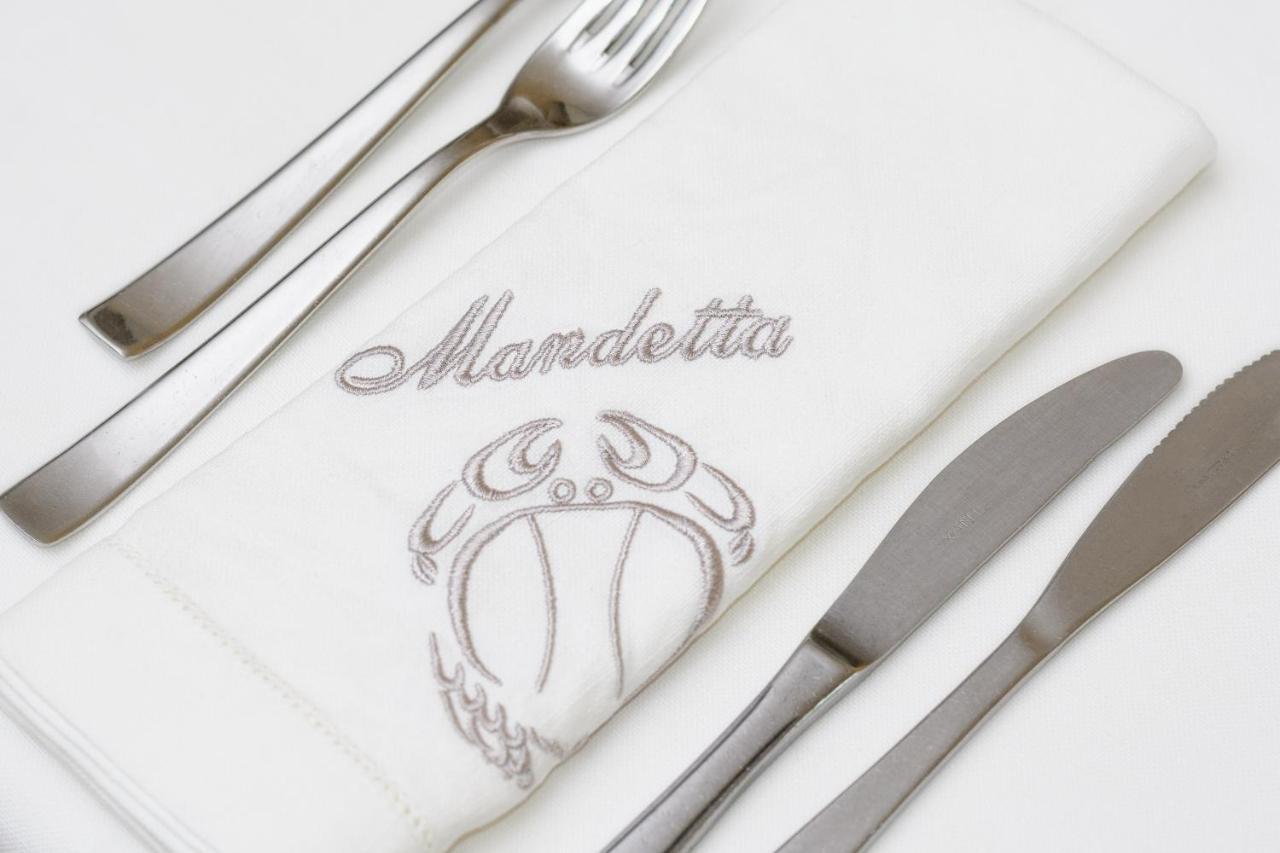 Hotel Mandetta - Adults Only بييسْتوم المظهر الخارجي الصورة