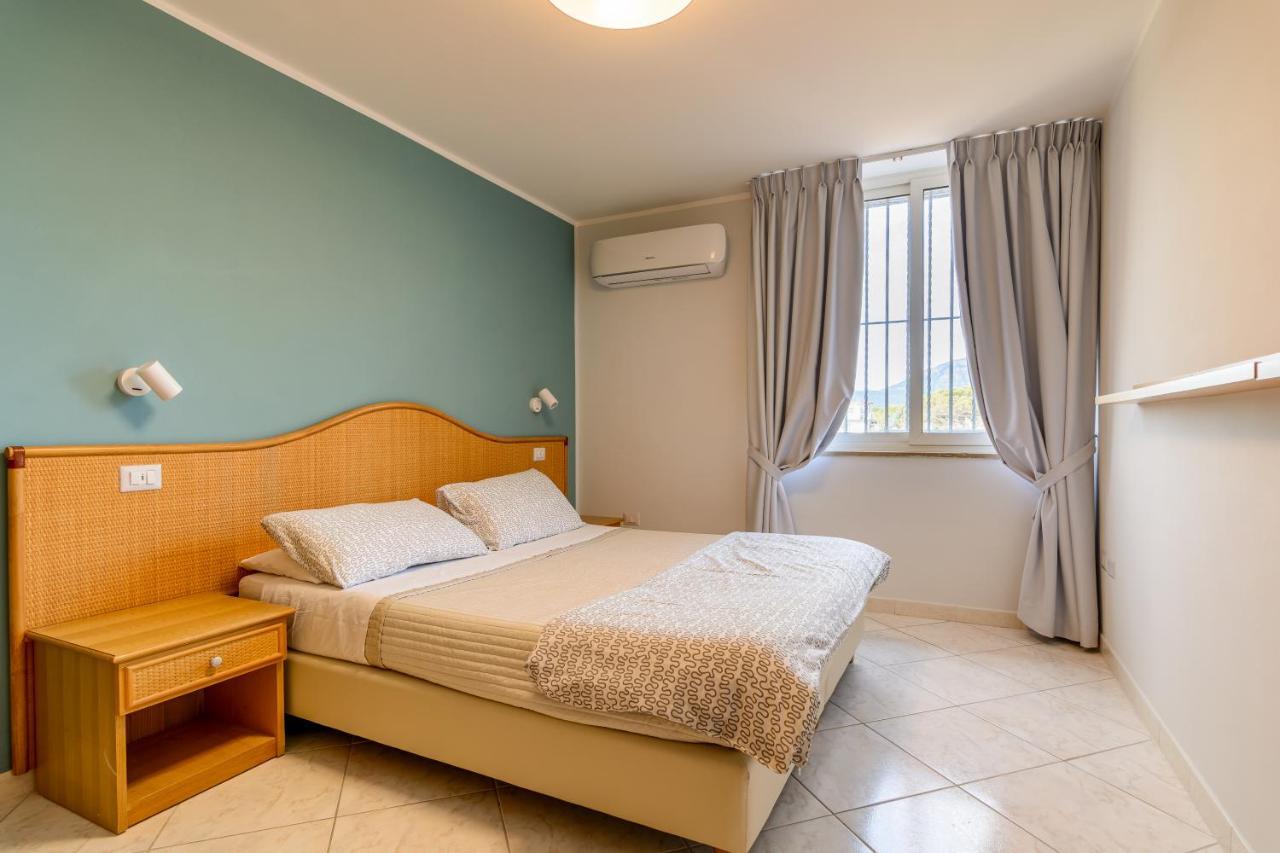 Hotel Mandetta - Adults Only بييسْتوم المظهر الخارجي الصورة