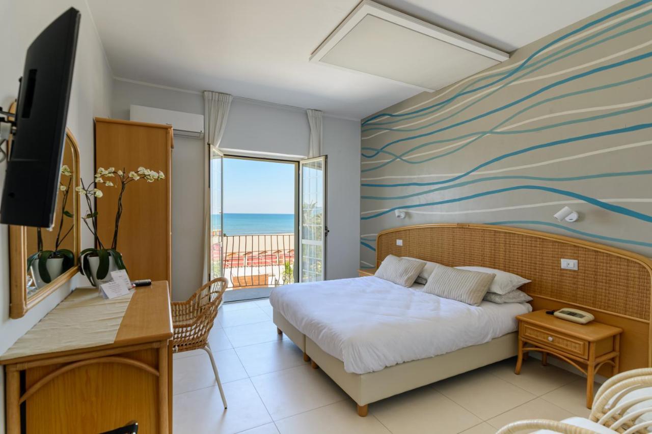 Hotel Mandetta - Adults Only بييسْتوم المظهر الخارجي الصورة